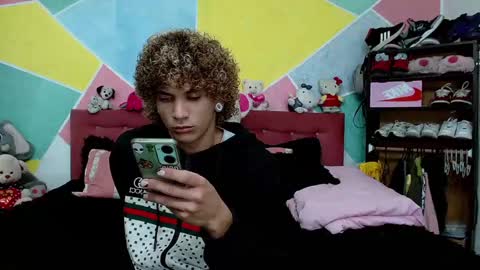 Snapshot of rich_de_la_rosa chatting on January 14, 4:36 am rich and kitty online show from January 14, 4:36 am