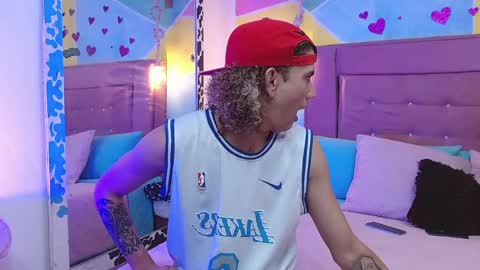 Snapshot of rich_de_la_rosa chatting on March 8, 4:12 am rich and kitty online show from March 8, 4:12 am