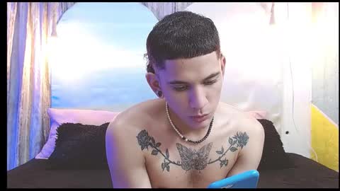 Snapshot of rich_de_la_rosa chatting on January 7, 4:26 am rich and kitty online show from January 7, 4:26 am