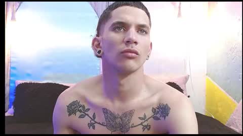 Snapshot of rich_de_la_rosa chatting on January 9, 6:27 am rich and kitty online show from January 9, 6:27 am