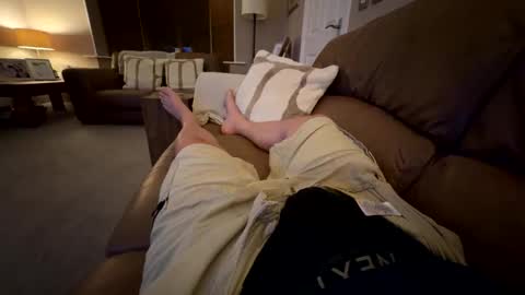 Snapshot of rich_uk56 chatting on May 25, 10:49 pm UK Straight Guy online show from May 25, 10:49 pm
