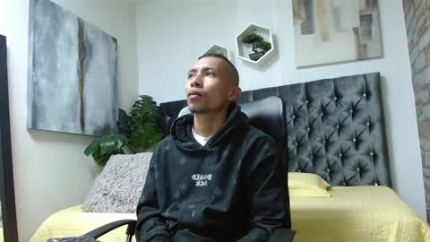 richar_voller online show from February 12, 11:18 am