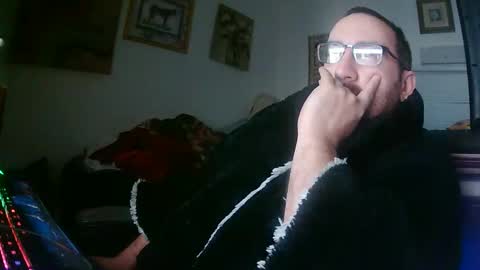 Snapshot of richard11268869 chatting on January 8, 8:49 am richard11268869 online show from January 8, 8:49 am