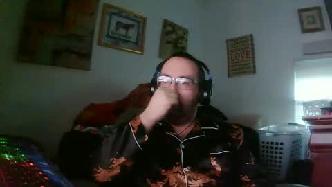 Snapshot of richard11268869 chatting on January 11, 12:43 pm richard11268869 online show from January 11, 12:43 pm