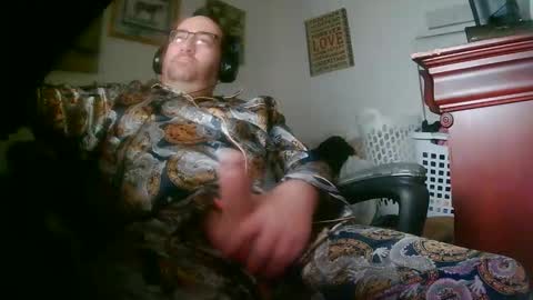 Snapshot of richard11268869 chatting on February 7, 12:25 am richard11268869 online show from February 7, 12:25 am