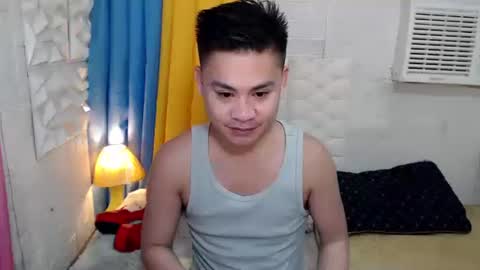 Snapshot of richard440842 chatting on October 6, 10:56 am richard440842 online show from October 6, 10:56 am