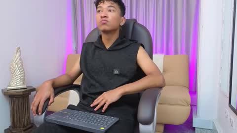 Snapshot of richard_price chatting on March 16, 1:15 pm richard_price online show from March 16, 1:15 pm