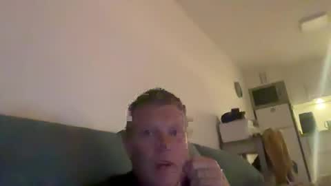 Snapshot of richiee3891 chatting on April 27, 8:18 pm richiee3891 online show from April 27, 8:18 pm