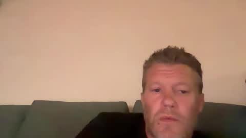Snapshot of richiee3891 chatting on May 13, 10:27 pm richiee3891 online show from May 13, 10:27 pm
