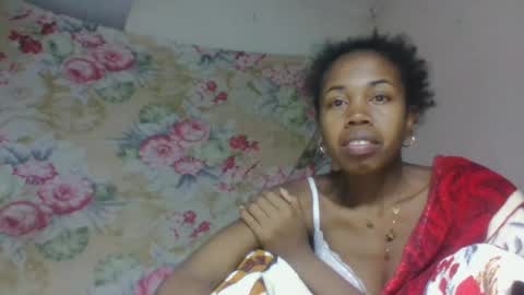 Snapshot of richimelaa chatting on May 19, 2:07 am richimelaa online show from May 19, 2:07 am