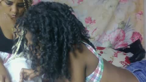 Snapshot of richimelaa chatting on May 23, 1:11 am richimelaa online show from May 23, 1:11 am