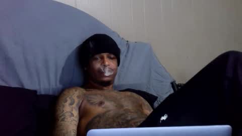 Snapshot of rickavelli chatting on October 27, 2:10 pm Rick online show from October 27, 2:10 pm