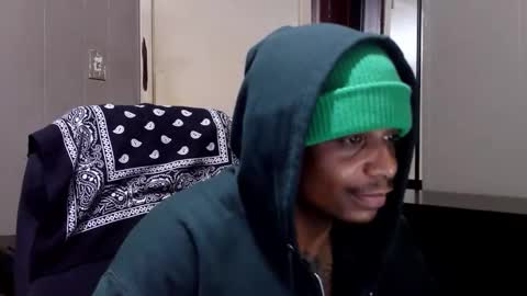 Snapshot of rickavelli chatting on November 7, 7:25 pm Rick online show from November 7, 7:25 pm