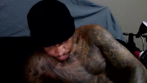 Snapshot of rickavelli chatting on November 10, 1:15 am Rick online show from November 10, 1:15 am