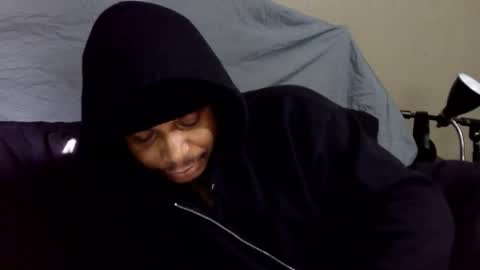 Snapshot of rickavelli chatting on November 10, 2:38 pm Rick online show from November 10, 2:38 pm