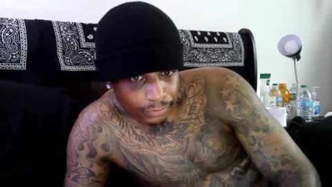 Snapshot of rickavelli chatting on April 7, 11:04 pm Rick online show from April 7, 11:04 pm
