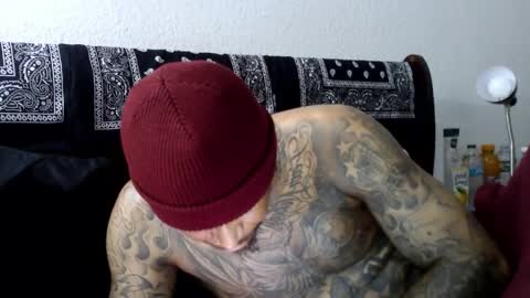 Snapshot of rickavelli chatting on April 10, 5:01 am Rick online show from April 10, 5:01 am