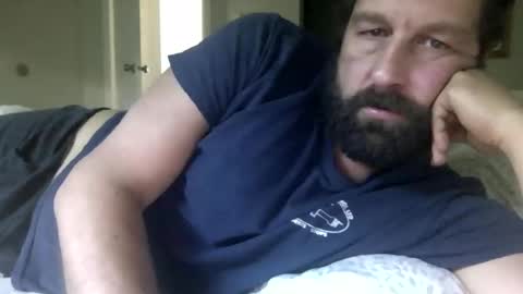 Snapshot of rickk2025 chatting on November 1, 7:49 pm rickk2025 online show from November 1, 7:49 pm