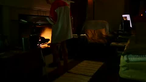 Snapshot of ricks4fun chatting on February 11, 2:05 am PINK HOLE TWINK online show from February 11, 2:05 am