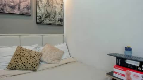 Snapshot of ricky_backus chatting on April 21, 7:39 pm Ricky Backus online show from April 21, 7:39 pm