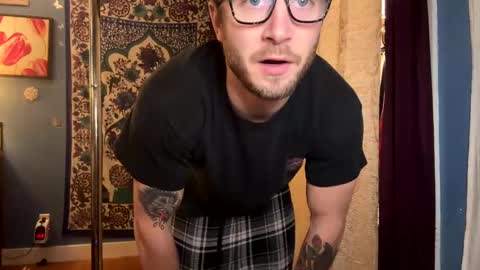 Snapshot of ricracks11 chatting on January 19, 3:50 am ricracks11 online show from January 19, 3:50 am