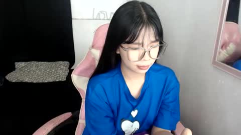 hannah online show from May 14, 2:02 pm
