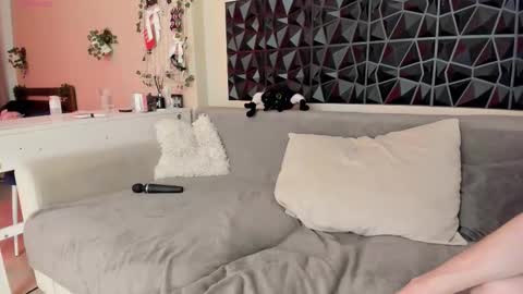 Victor  Maria online show from November 4, 10:53 pm