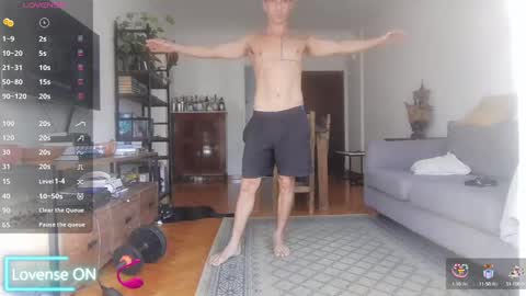 Snapshot of riley071 chatting on February 17, 11:23 am Riley online show from February 17, 11:23 am