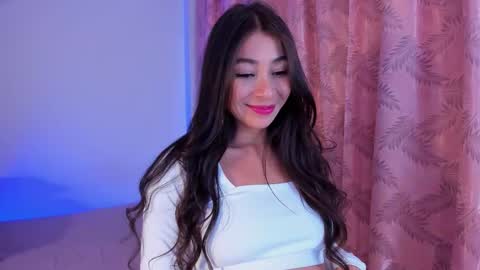 Snapshot of riley_bensongh chatting on February 5, 10:03 pm Riley online show from February 5, 10:03 pm