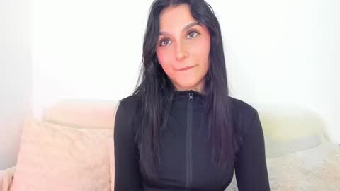 riley_tin online show from March 3, 4:46 pm