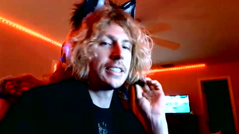 Snapshot of rimmyblondeass chatting on May 22, 8:21 am TheRealCatNoir online show from May 22, 8:21 am