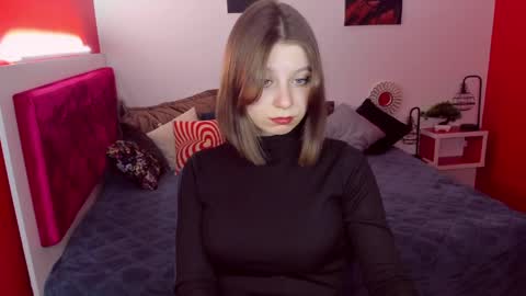 rinacake online show from April 14, 12:00 pm