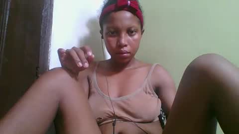 rinah654271 online show from March 17, 7:28 pm