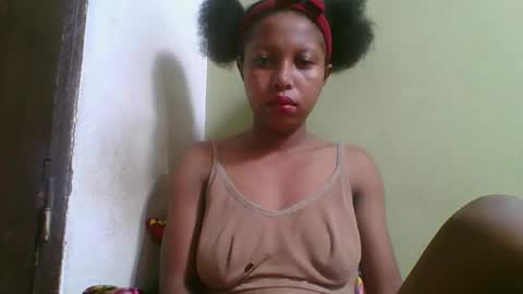 rinah654271 online show from March 20, 2:49 am