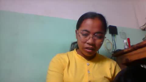 rinah856024 online show from April 25, 6:05 am