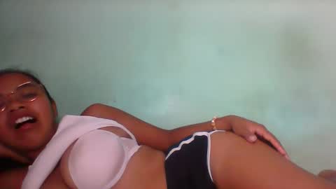 rinah856024 online show from May 2, 4:45 pm
