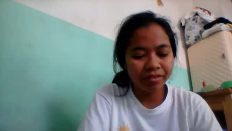 rinah856024 online show from May 20, 5:24 am