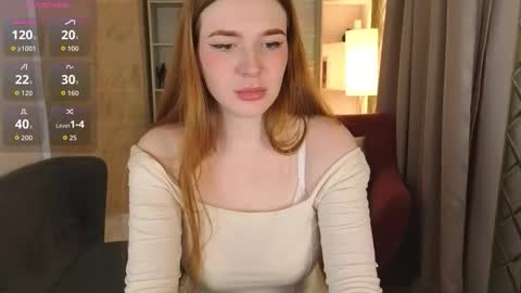 Kristen online show from February 25, 1:43 pm