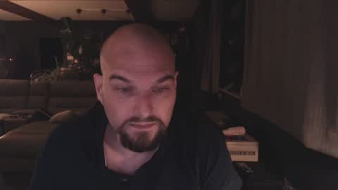 Snapshot of ripp3r chatting on December 1, 4:29 pm Jack online show from December 1, 4:29 pm