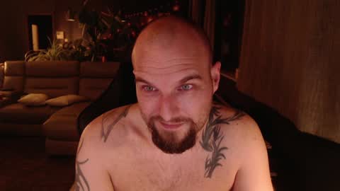 Snapshot of ripp3r chatting on December 28, 8:58 pm Jack online show from December 28, 8:58 pm