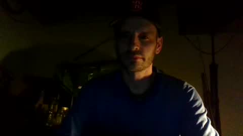 Snapshot of ripperusa33 chatting on June 5, 10:32 am ripperusa33 online show from June 5, 10:32 am