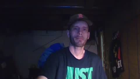 Snapshot of ripperusa33 chatting on July 11, 7:55 am ripperusa33 online show from July 11, 7:55 am