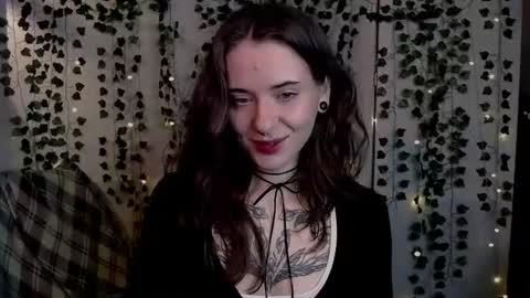 risha_laass online show from July 5, 8:05 pm