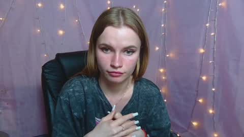 Snapshot of ritakiskis chatting on May 13, 8:16 pm ritakiskis online show from May 13, 8:16 pm