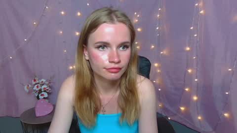 Snapshot of ritakiskis chatting on May 19, 7:20 pm ritakiskis online show from May 19, 7:20 pm
