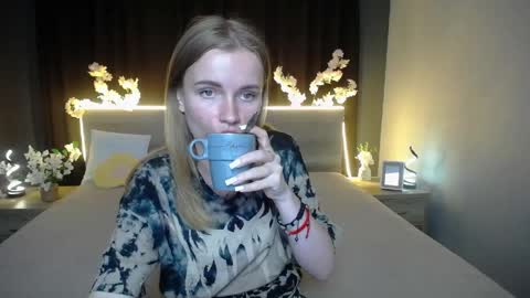 Snapshot of ritakiskis chatting on May 25, 8:04 pm ritakiskis online show from May 25, 8:04 pm