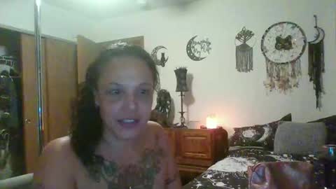 Snapshot of ritcheyteania1980 chatting on February 10, 3:32 am ritcheyteania1980 online show from February 10, 3:32 am