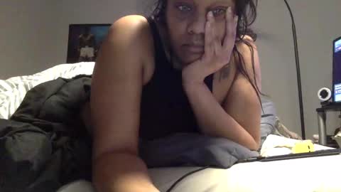 Snapshot of riversaint chatting on March 10, 11:32 am River Saint online show from March 10, 11:32 am