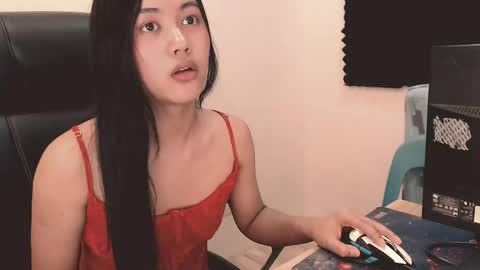 riyah_parker online show from May 23, 2:28 am