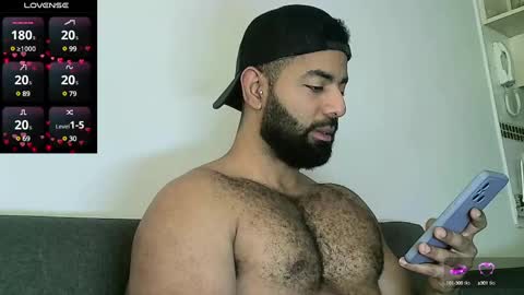 SebasRoa online show from January 13, 3:47 pm